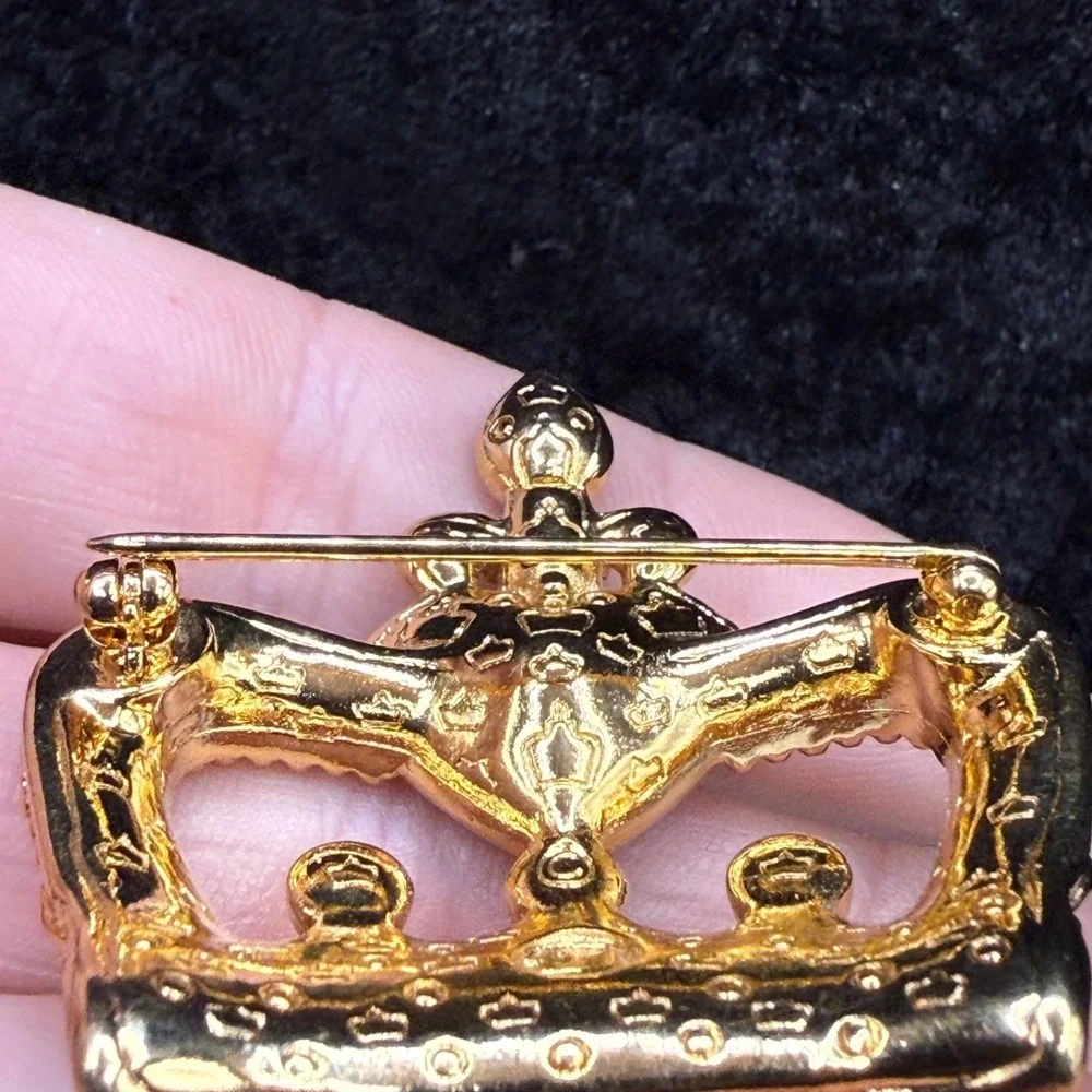 Vintage Swarovski Crown Brooch Gold Tone Heart Green Purple